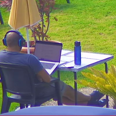 Cabeço Alto has a variety of workspace options both indoor and outdoors for remote working professionals